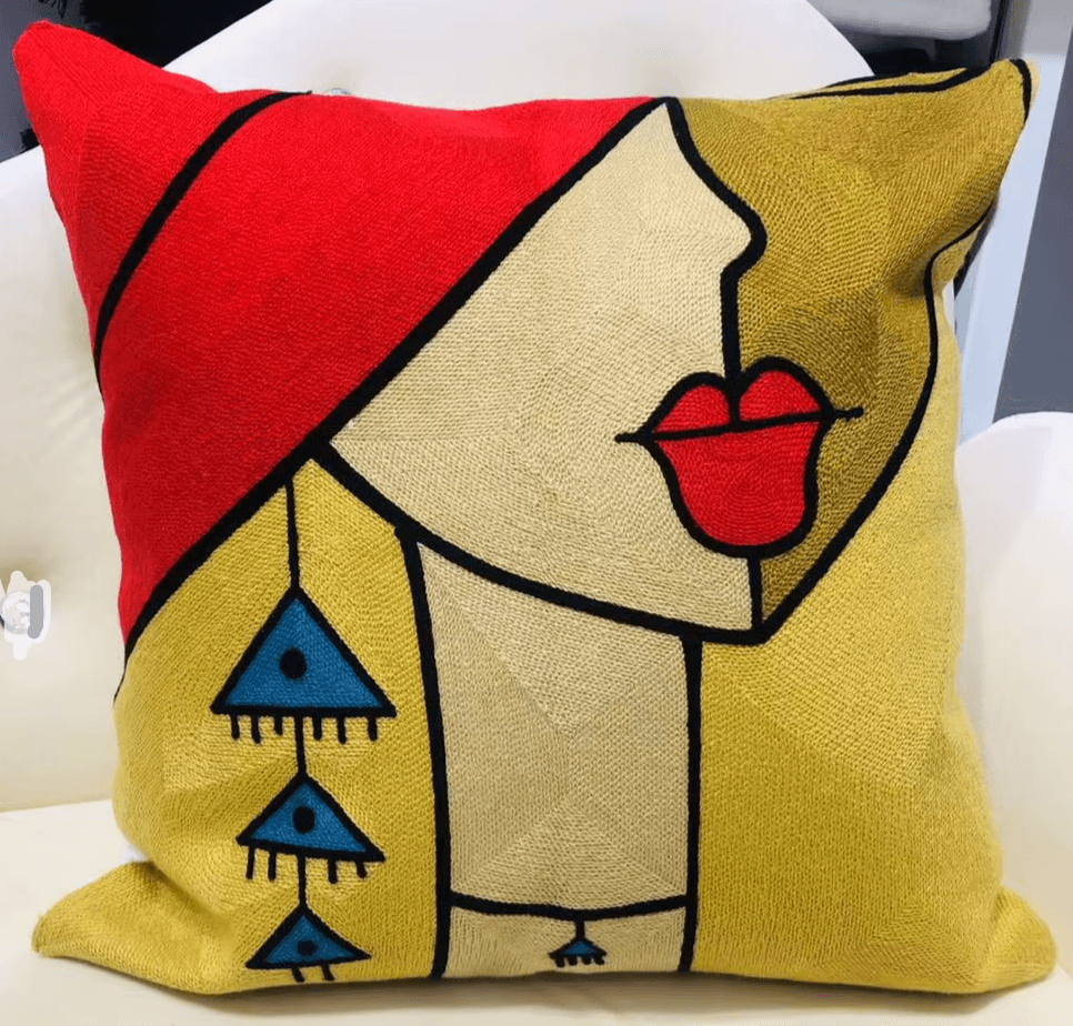 High Quality Picasso Abstract Embroidered Canvas Cushion Covers Premium Soft Funda De Cojin Pop Art Cushions to 'pop' your home.18" x18" 45cm x 45cm
20 + patterns so be sure to look. - Moda-Airneis