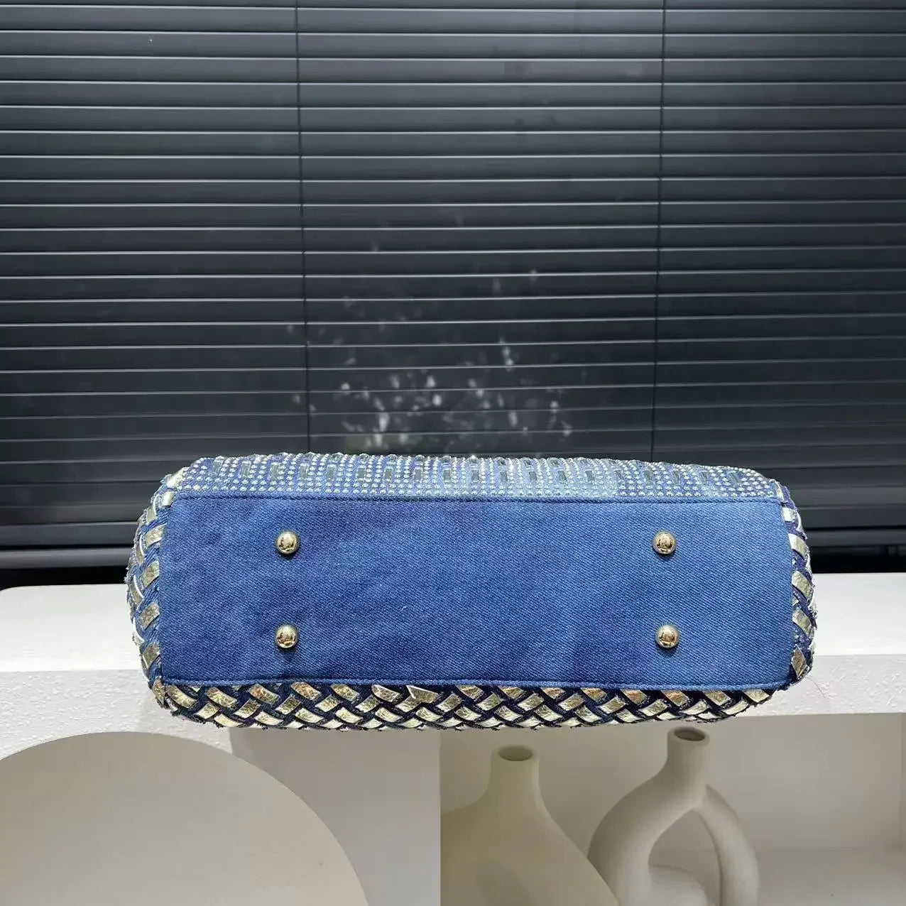 'Eve' Denim and 'diamonds' evening, clubbing or anytime (there are no rules here!) stylish, cute bag. Submit to your inner bling :) - Moda-Airneis