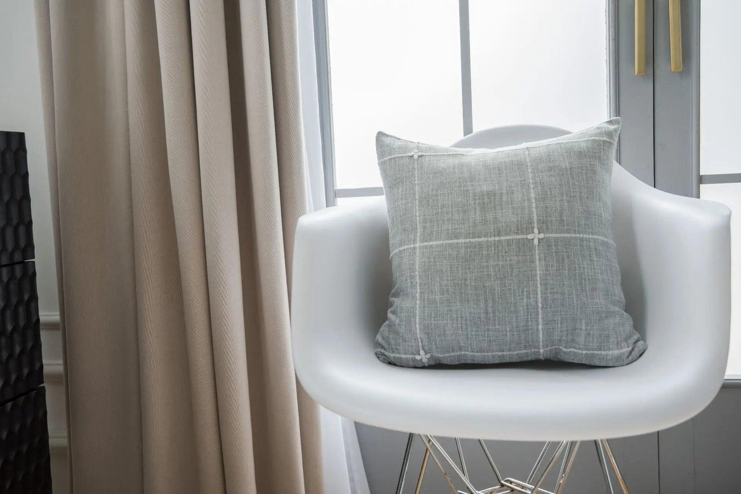 Simple Plaid Cushion Cover Brown Grey Embroidery Stripe 45x45cm 60x60cm Cotton Linen Pillow Cover Home Decoration Living Room - Moda-Airneis