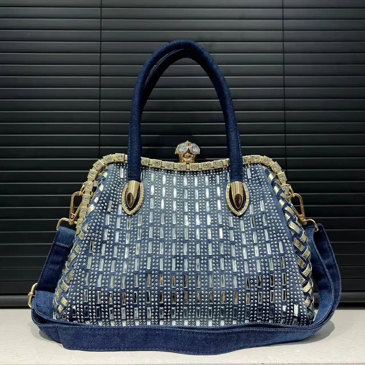 'Eve' Denim and 'diamonds' evening, clubbing or anytime (there are no rules here!) stylish, cute bag. Submit to your inner bling :) - Moda-Airneis