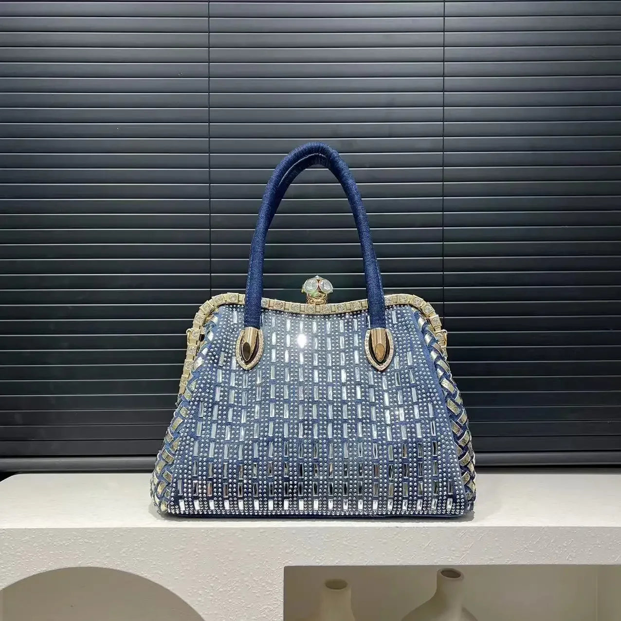 'Eve' Denim and 'diamonds' evening, clubbing or anytime (there are no rules here!) stylish, cute bag. Submit to your inner bling :) - Moda-Airneis