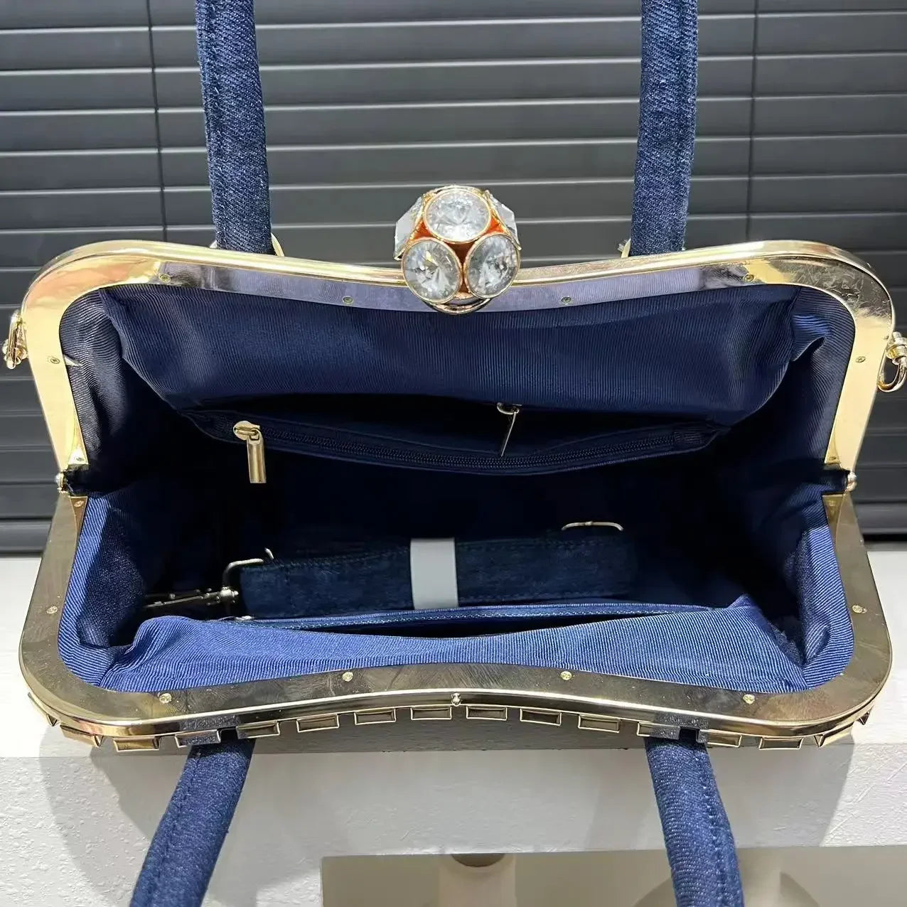 'Eve' Denim and 'diamonds' evening, clubbing or anytime (there are no rules here!) stylish, cute bag. Submit to your inner bling :) - Moda-Airneis