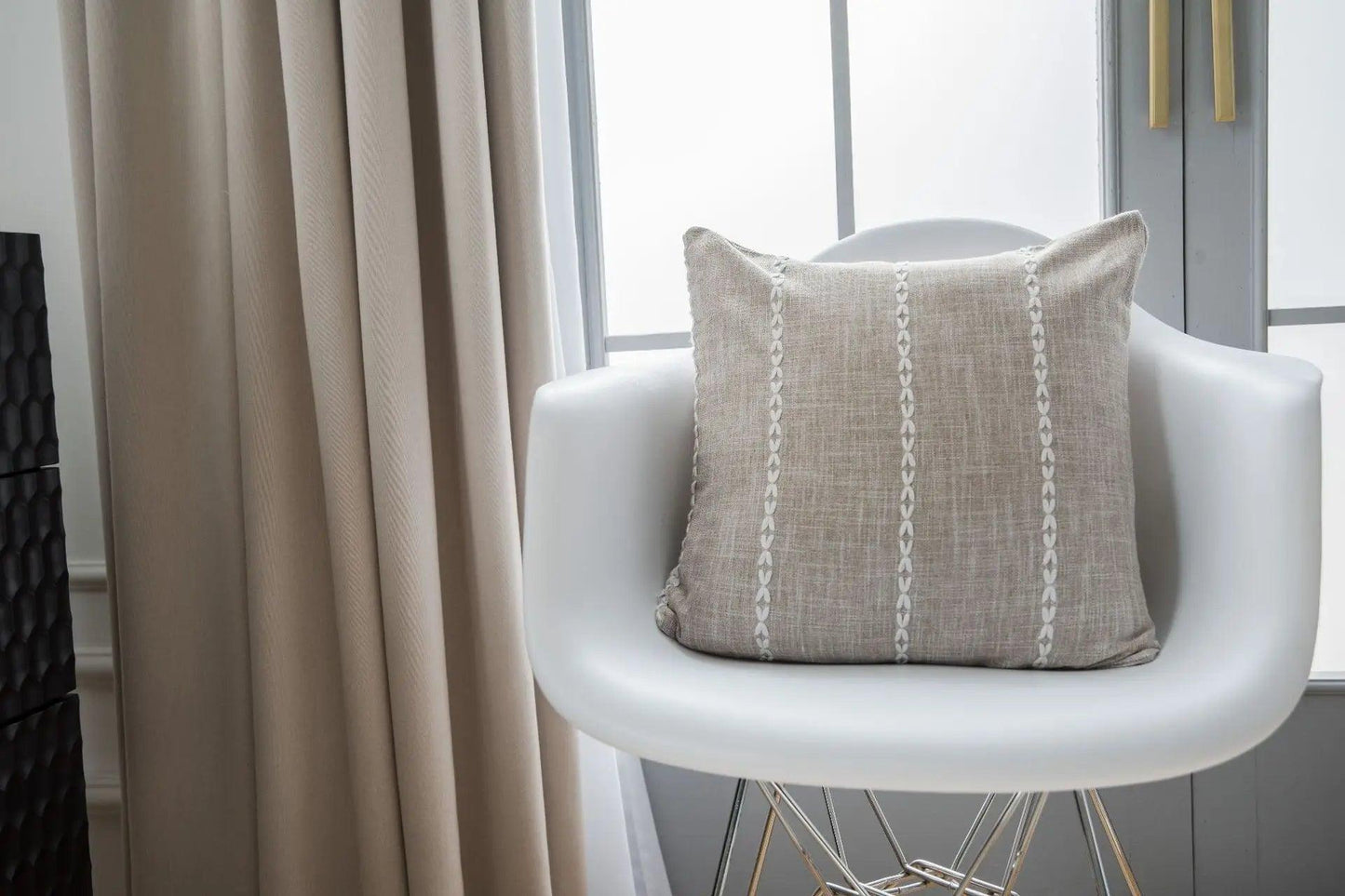 Simple Plaid Cushion Cover Brown Grey Embroidery Stripe 45x45cm 60x60cm Cotton Linen Pillow Cover Home Decoration Living Room - Moda-Airneis