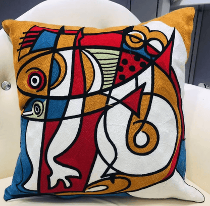 High Quality Picasso Abstract Embroidered Canvas Cushion Covers Premium Soft Funda De Cojin Pop Art Cushions to 'pop' your home.18" x18" 45cm x 45cm 

20 + patterns so be sure to look. - Moda-Airneis