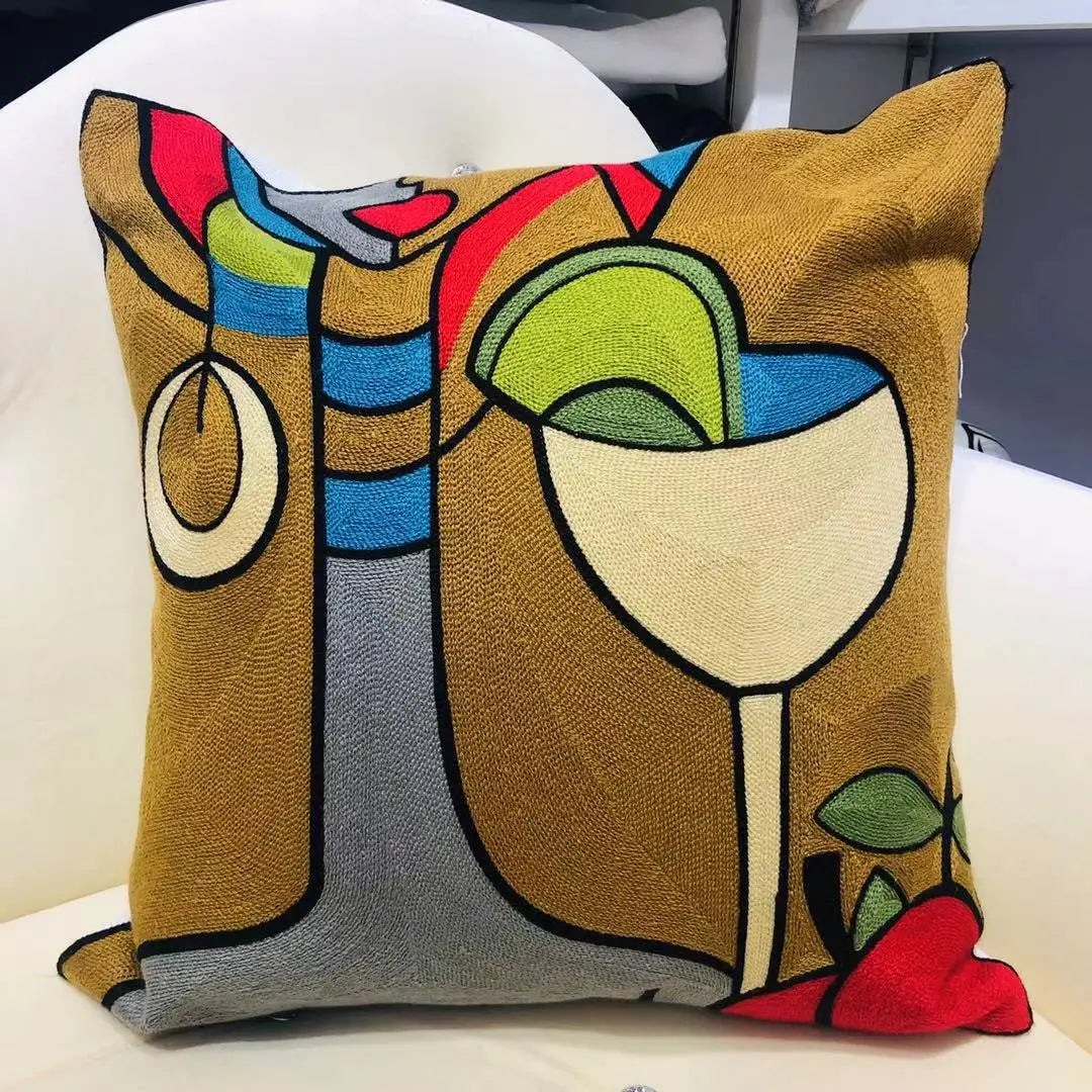 High Quality Picasso Abstract Embroidered Canvas Cushion Covers Premium Soft Funda De Cojin Pop Art Cushions to 'pop' your home.18" x18"  45cm x 45cm 

20 + patterns so be sure to look.