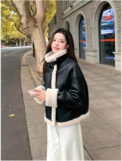 Lamb sheepskin shearling jacket super warm, an essential. Super now worn oversized. - Moda-Airneis