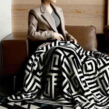 Throw Blanket Geometric Jacquard Knitted Blanket Throw 110cm x 150cm  43.3" x 59" - Moda-Airneis