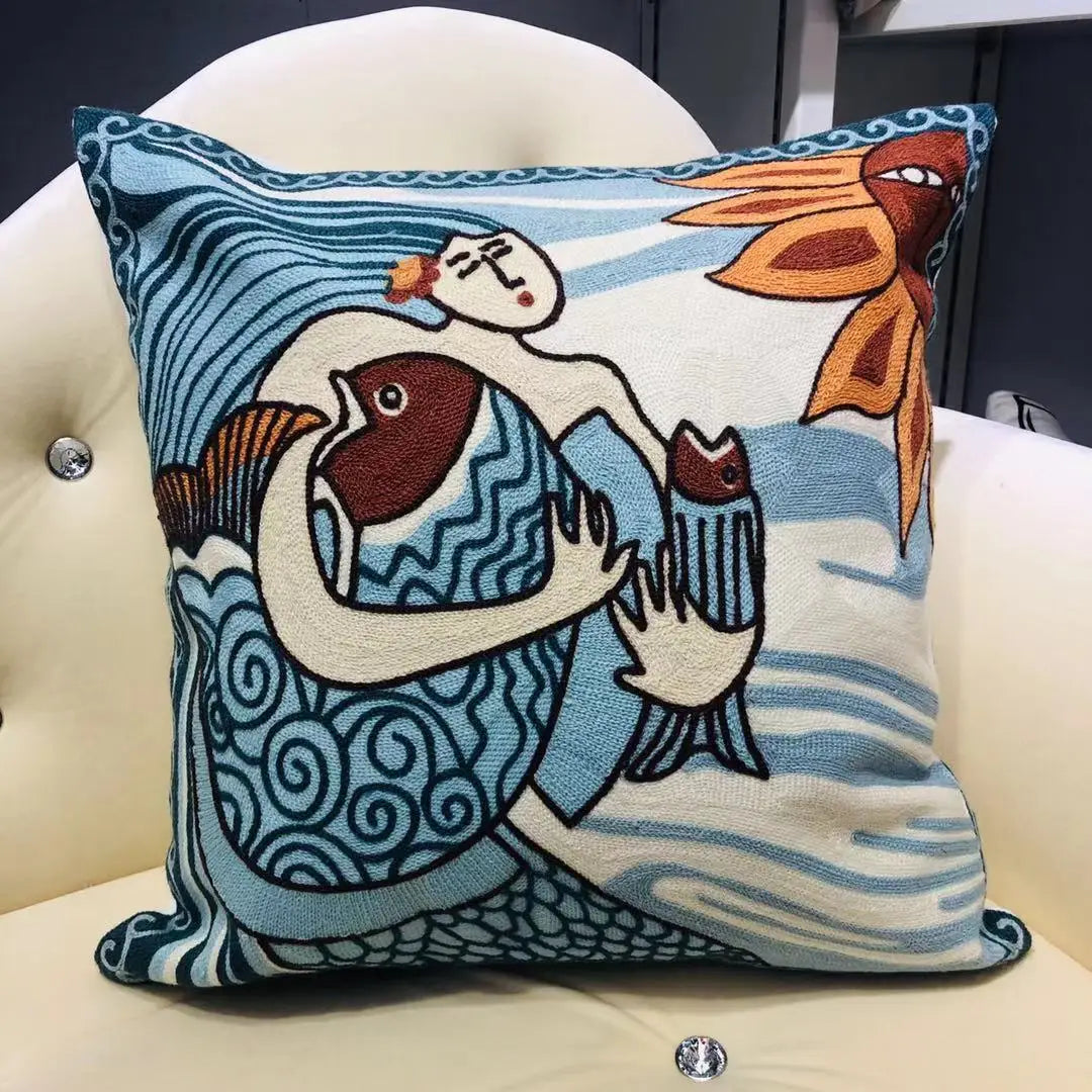 High Quality Picasso Abstract Embroidered Canvas Cushion Covers Premium Soft Funda De Cojin Pop Art Cushions to 'pop' your home.18" x18"  45cm x 45cm 

20 + patterns so be sure to look.