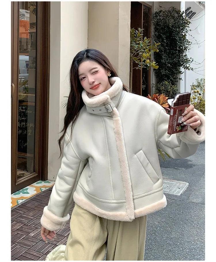 Lamb sheepskin shearling jacket super warm, an essential. Super now worn oversized. - Moda-Airneis