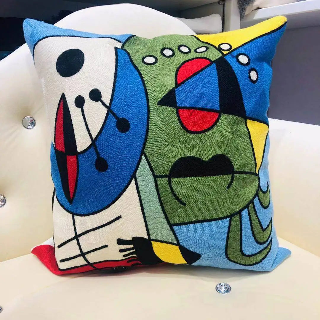 High Quality Picasso Abstract Embroidered Canvas Cushion Covers Premium Soft Funda De Cojin Pop Art Cushions to 'pop' your home.18" x18"  45cm x 45cm 

20 + patterns so be sure to look.