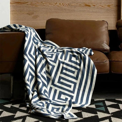 Throw Blanket Geometric Jacquard Knitted Blanket Throw 110cm x 150cm  43.3" x 59" - Moda-Airneis
