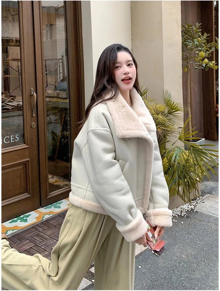 Lamb sheepskin shearling jacket super warm, an essential. Super now worn oversized. - Moda-Airneis