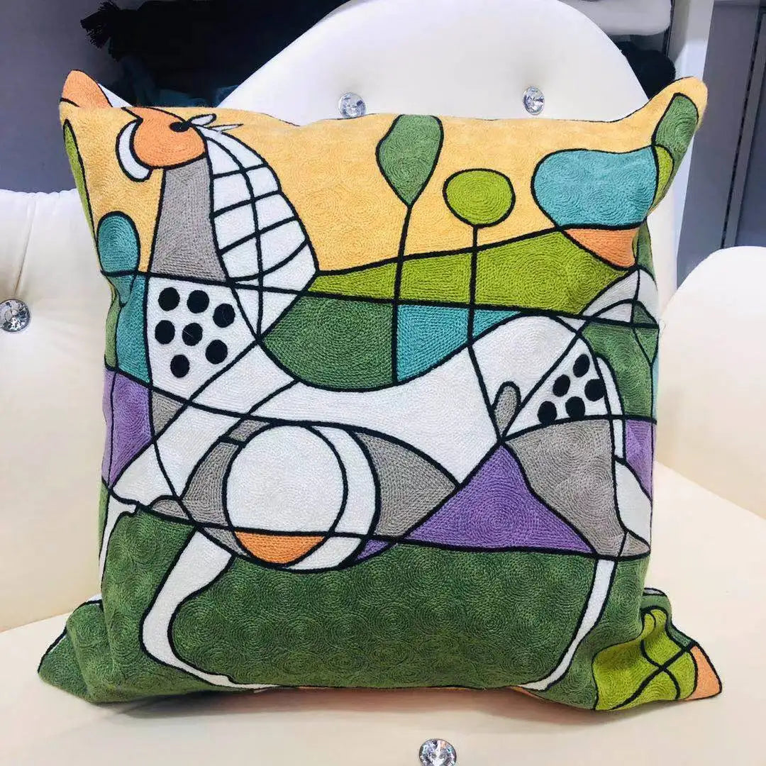 High Quality Picasso Abstract Embroidered Canvas Cushion Covers Premium Soft Funda De Cojin Pop Art Cushions to 'pop' your home.18" x18"  45cm x 45cm 

20 + patterns so be sure to look.