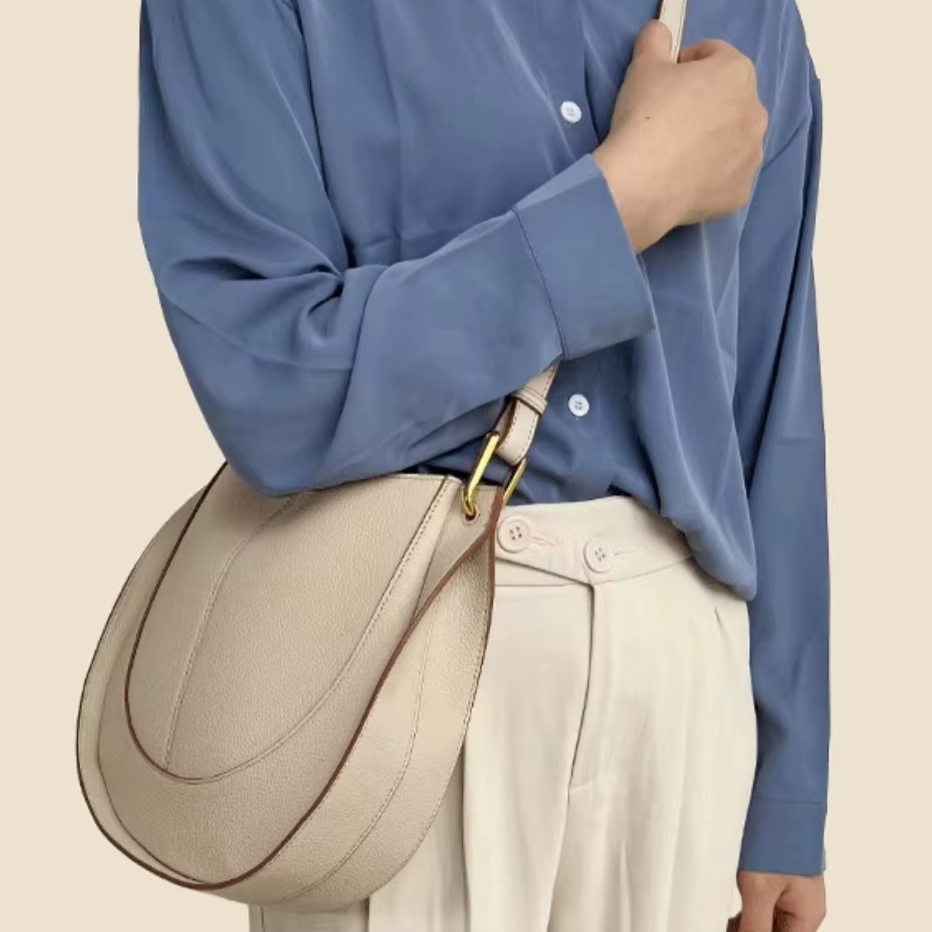 'Roma' Stylish Cowhide Leather 28cm (11.02") shoulder or crossbody tote bag. - Moda-Airneis